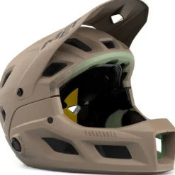 Casco Met Parachute MCR Mips - Marrone