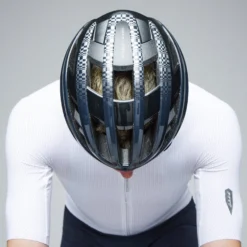 Casco Q36.5 Airbreaker 2.0 - Blu