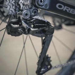 Gruppo Shimano Dura-Ace Di2 R9270 12V - 50/34 D