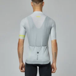 Uomo Pissei Maglie*agia Prie -