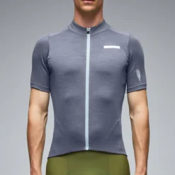 Uomo Q36.5 Maglie*agia Adventure - chiaro