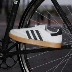 Scarpe Adidas Velosamba Leather - Bianco nero