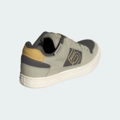 Scarpe donna Five Ten Freerider - Grigio chiaro
