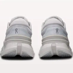 Scarpe On Cloudflyer 5 - Grigio